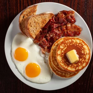 DESAYUNO PAQUETE AMERICANO